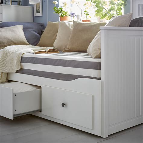 hemnes bed ikea